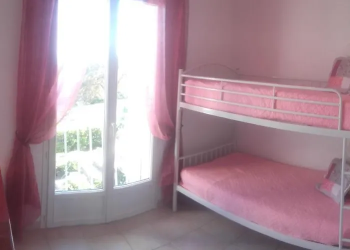 וילה A Pinarello-2mn A Pied De La Plage-vue