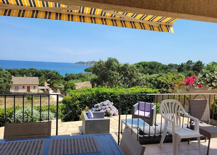 A Pinarello-2mn A Pied De La Plage-vue וילה Pinarellu