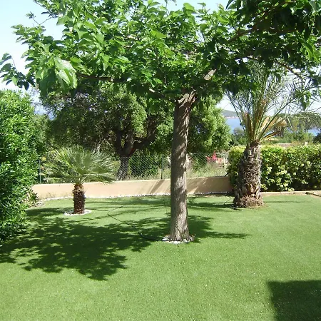 A Pinarello-2mn A Pied De La Plage-vue *