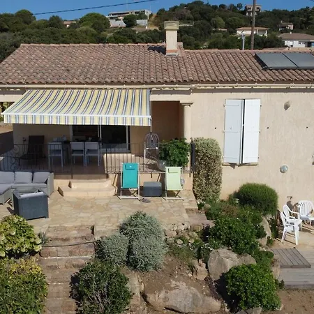 A Pinarello-2mn A Pied De La Plage-vue * Pinarellu