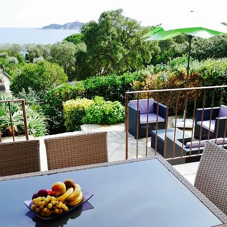 Villa A Pinarello-2mn A Pied De La Plage-vue *