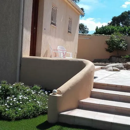 A Pinarello-2mn A Pied De La Plage-vue