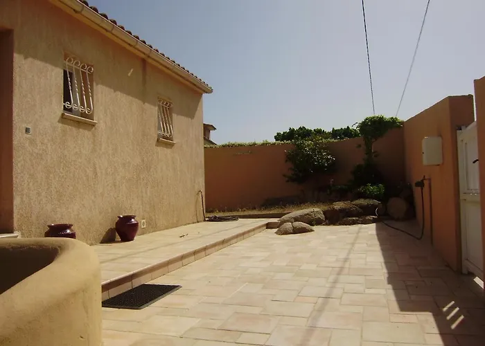 A Pinarello-2mn A Pied De La Plage-vue Вилла Пинареллу