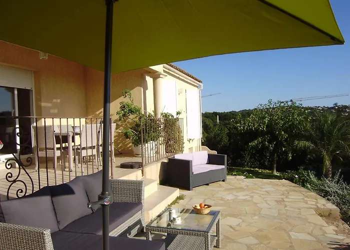 A Pinarello-2mn A Pied De La Plage-vue